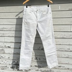 Levi’s 511 white